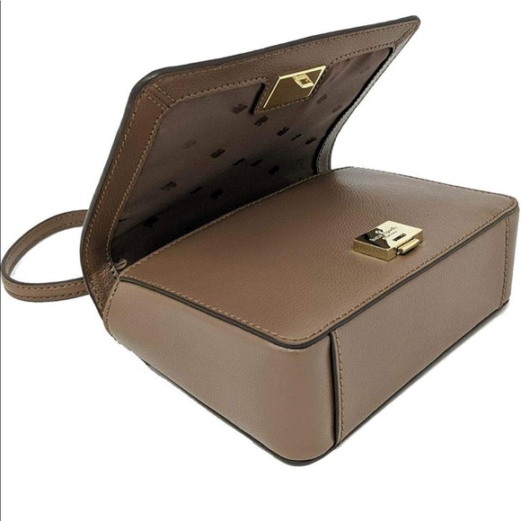 Kate Spade Crossbody - Picture 5 of 8